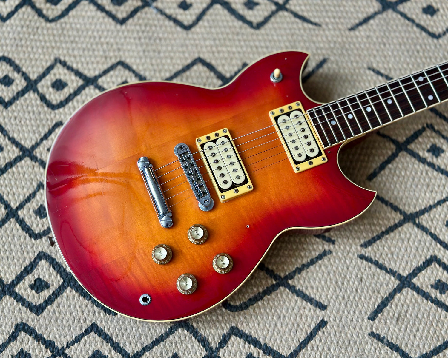 YAMAHA 1982 SG800S Standard - Modded – Found Sound