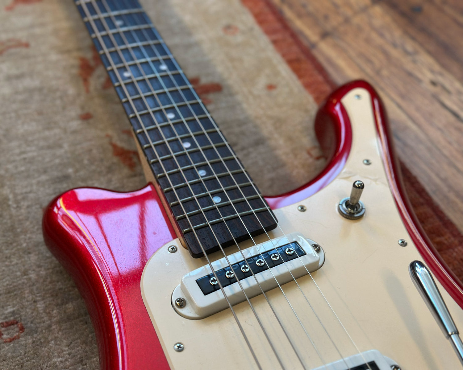 2005 YAMAHA SGV 300 Flying Samurai Electric Guitar Metallic Red