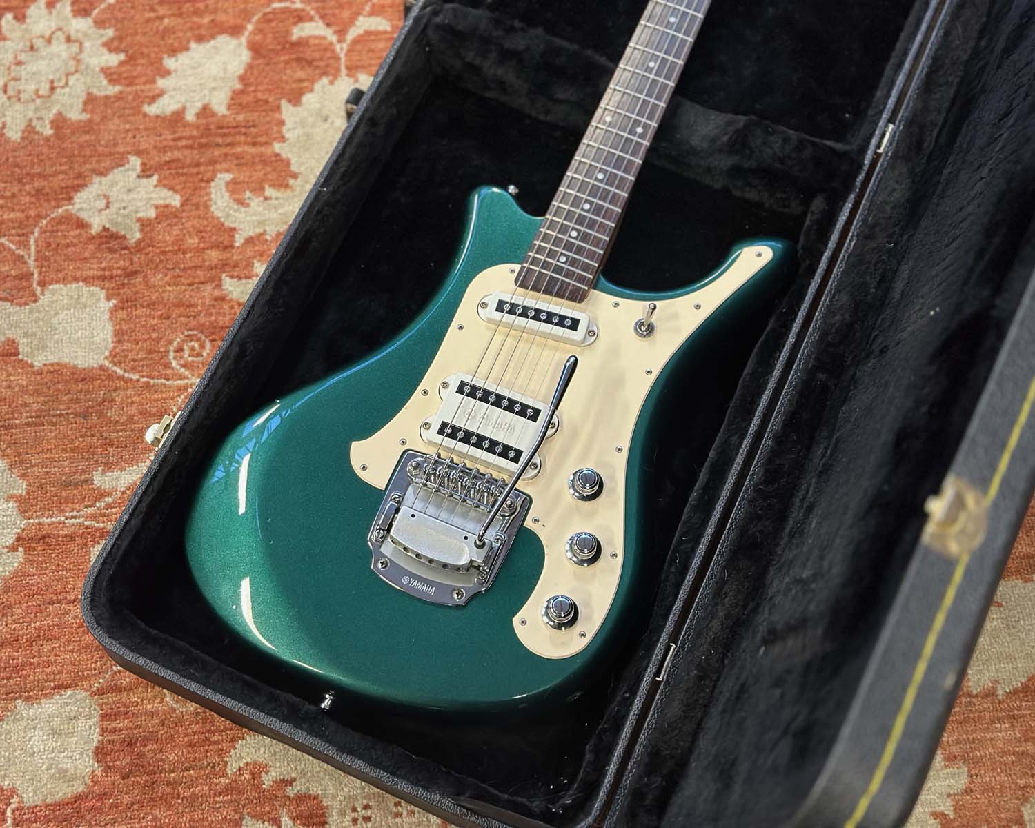 YAMAHA SGV 300 Flying Samurai Electric Guitar – Found Sound