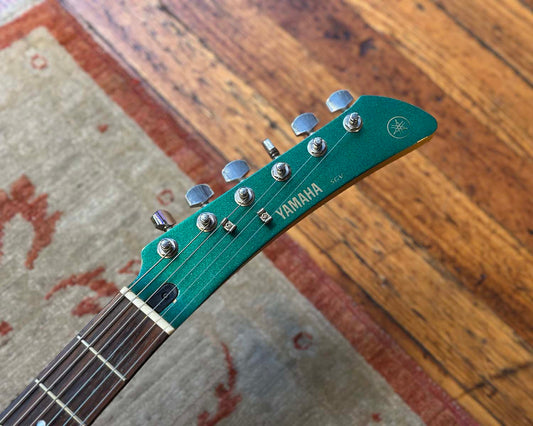YAMAHA SGV 300 Flying Samurai Electric Guitar