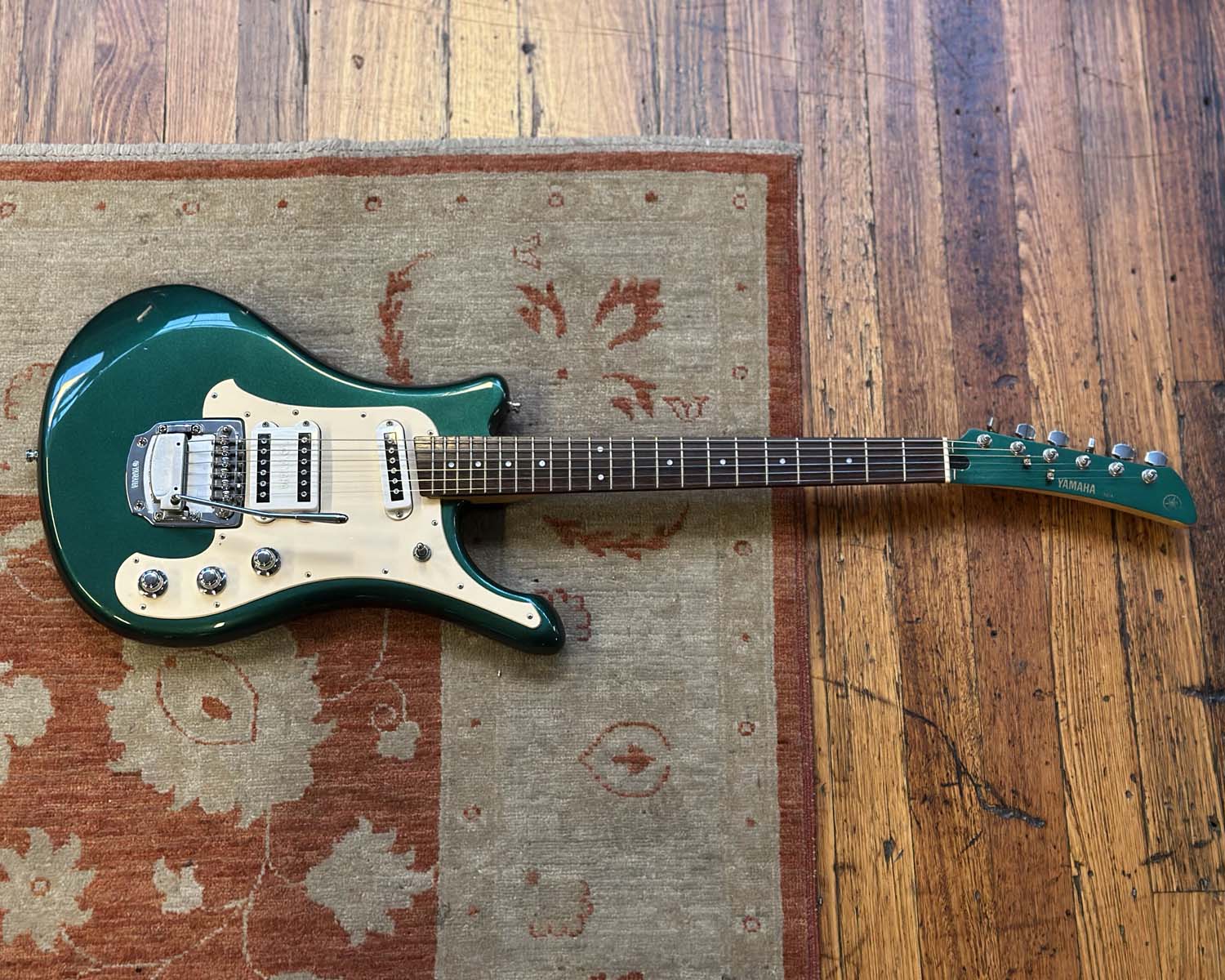 YAMAHA SGV 300 Flying Samurai Electric Guitar – Found Sound