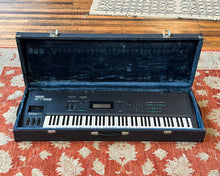 Load image into Gallery viewer, YAMAHA SY99 - Sold As Is
