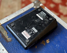 Load image into Gallery viewer, YAMAHA Yamaha MG06 6 Channel Mixing Console w/ D-PRE Mic Preamps
