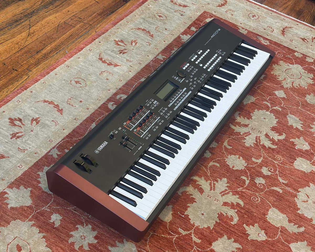 YAMAHA moxF8 Workstation