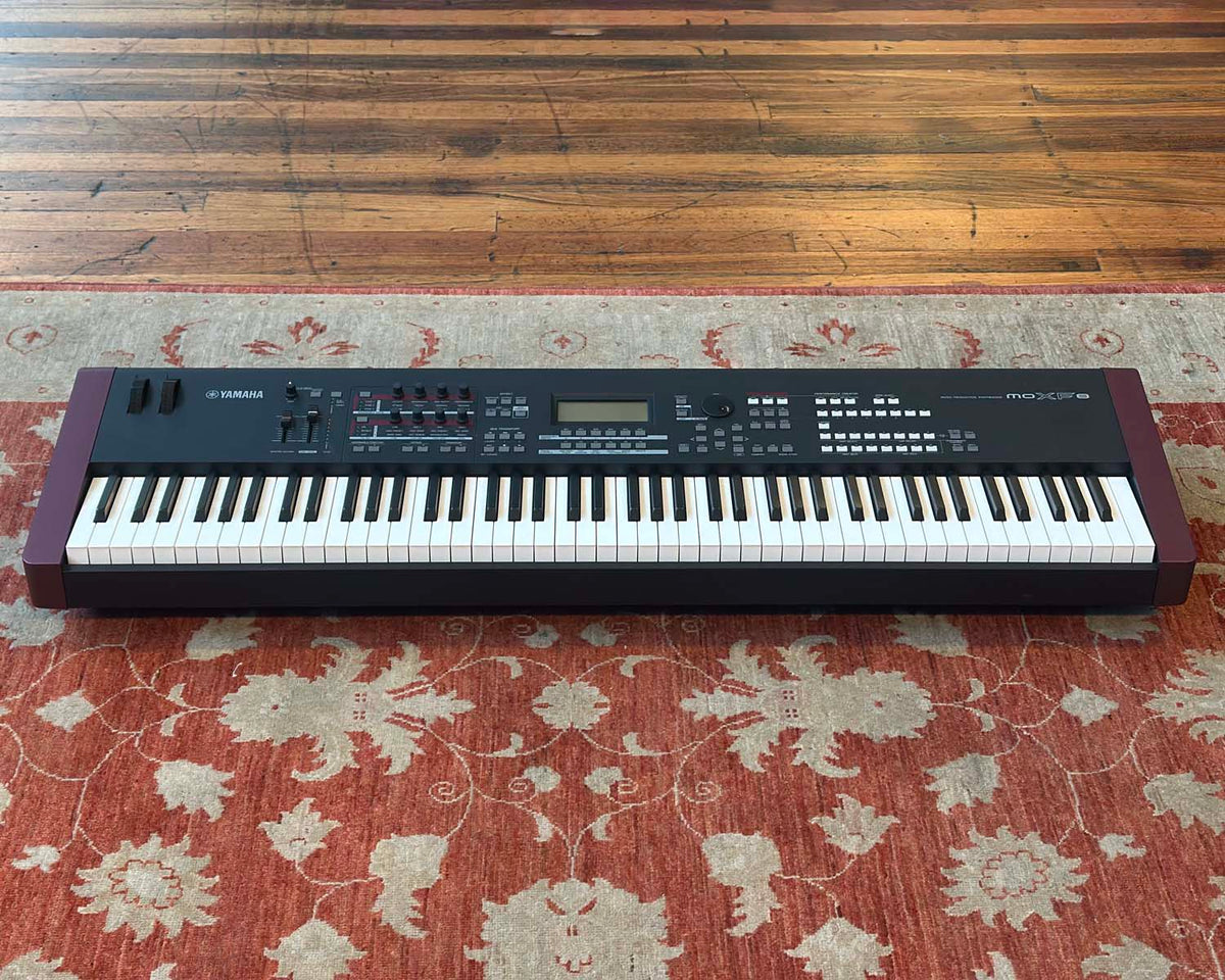 YAMAHA moxF8 Workstation