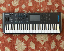 Load image into Gallery viewer, YAMAHA MODX6 Music Synthesizer
