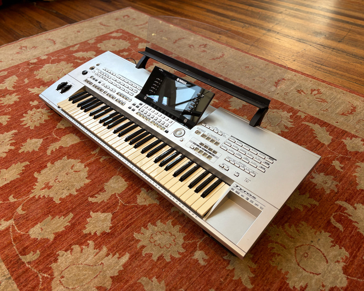 YAMAHA Tyros 1 61-key Arranger Workstation