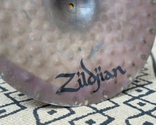 Load image into Gallery viewer, Zildjian 18&quot; Breakbeat Ride w/ Custom Patina Finish
