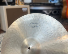 Load image into Gallery viewer, Zildjian 18&quot; K Custom Session Crash Cymbal
