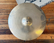 Load image into Gallery viewer, Zildjian 20&quot; A Medium Ride
