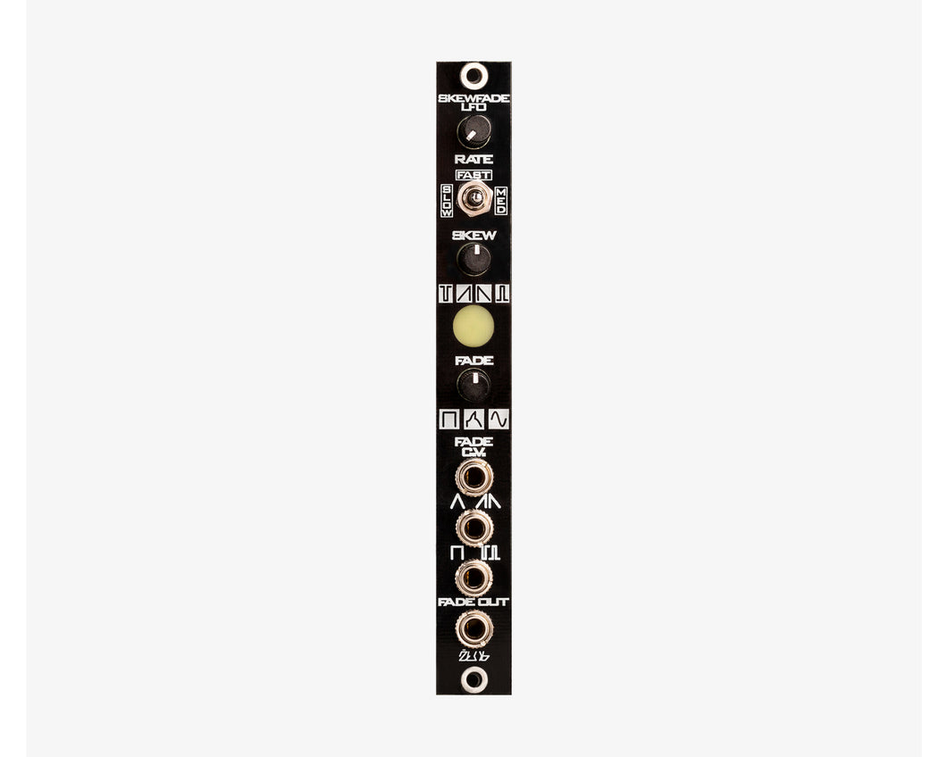 Żłob Modular Skew Fade LFO Eurorack Module