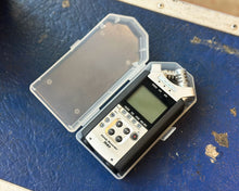Load image into Gallery viewer, Zoom H4n Handy Recorder
