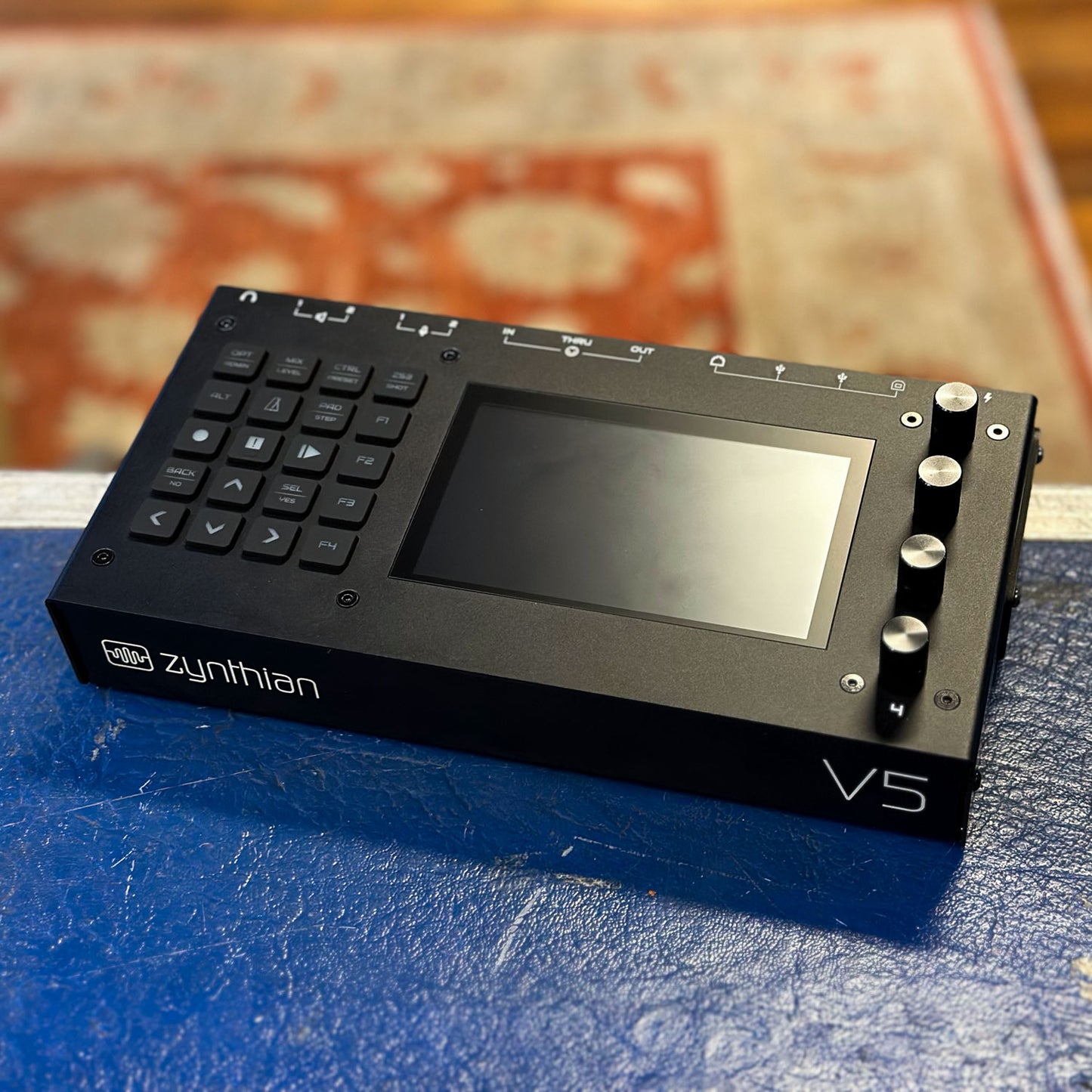 Zynthian V5.1 Open Source Keyboard Expander/Effects Unit/MIDI Processor/Router/Groovebox/Micro-DAW