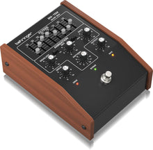 Load image into Gallery viewer, Behringer BM-15M Murf Box Vintage Analogue USB/MIDI Filter Effects Pedal
