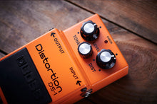 Load image into Gallery viewer, BOSS DS-1 🍊 Distortion Effects Pedal
