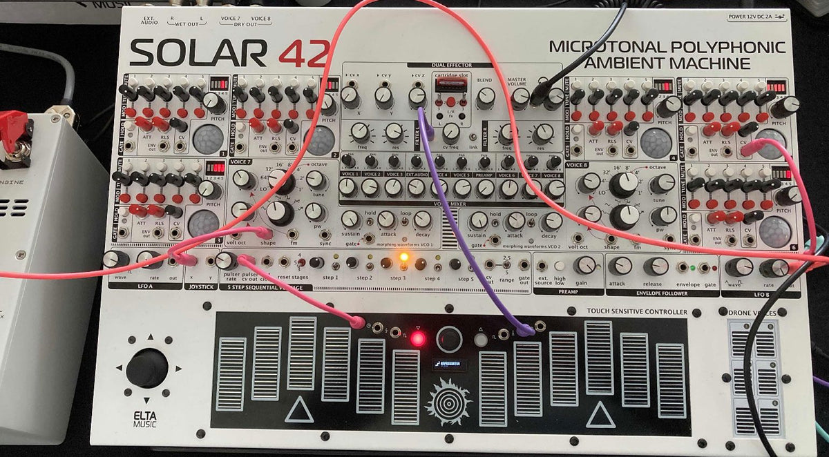 ELTA Music SOLAR 42F White Microtonal Polyphonic Ambient Machine ...