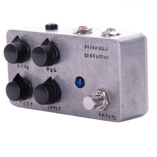 Load image into Gallery viewer, Fairfield ~900 Four Knob Fuzz FX Pedal
