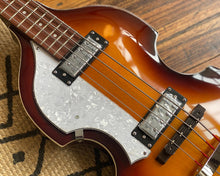 Load image into Gallery viewer, Left Handed Höfner Ignition Series Violin Bass - Sunburst
