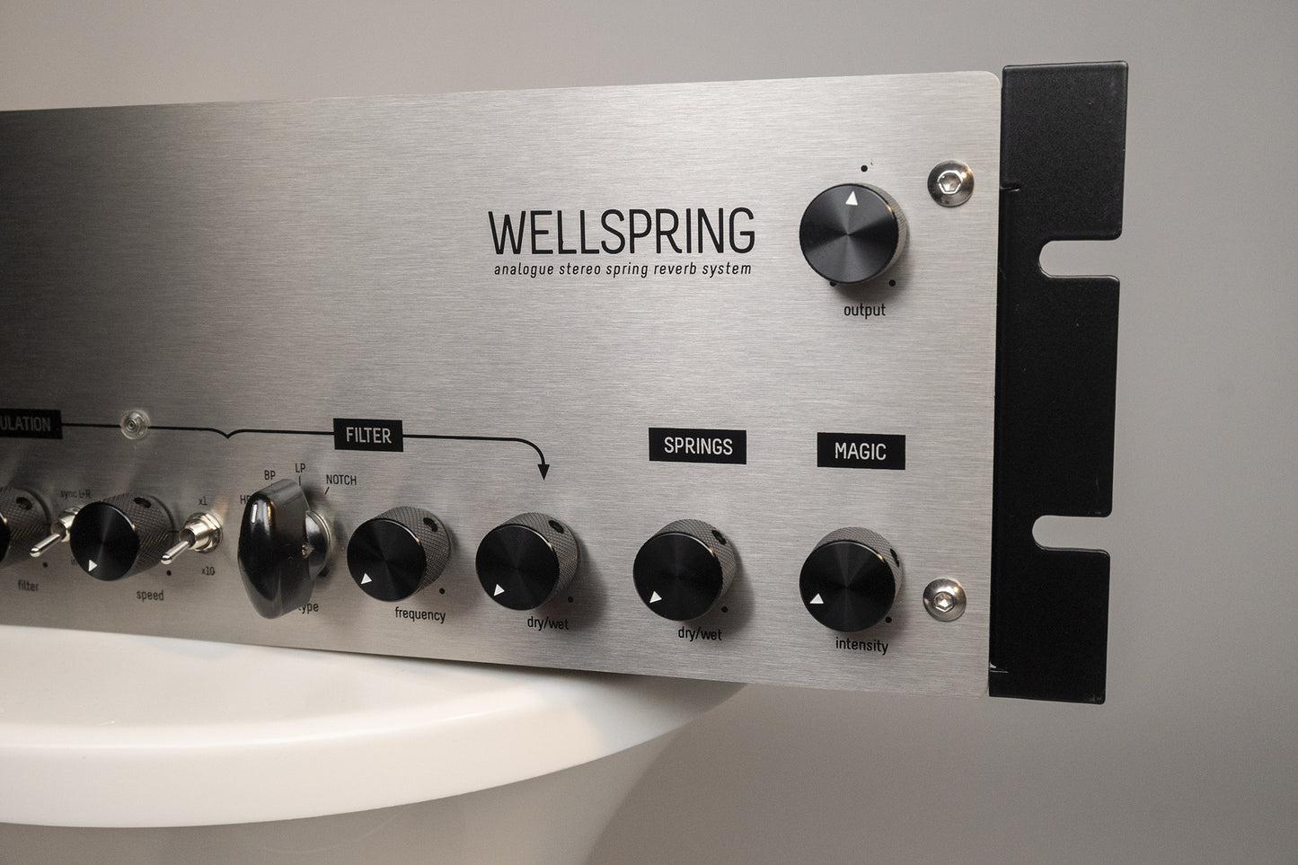 Teaching Machines Wellspring Stereo Spring Reverb Machine