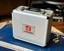 Load image into Gallery viewer, sE Electronics 2200a Condenser w/ Case and Accessories

