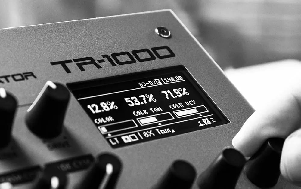 Roland TR-1000 Rhythm Creator Analogue Drum Machine