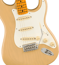 Load image into Gallery viewer, American Vintage II 1957 Stratocaster - Vintage Blonde
