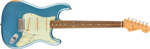Load image into Gallery viewer, Fender Vintera Road Worn 60s Stratocaster - Lake Placid Blue
