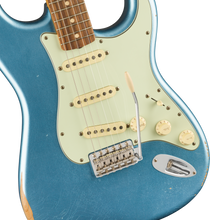 Load image into Gallery viewer, Fender Vintera Road Worn 60s Stratocaster - Lake Placid Blue
