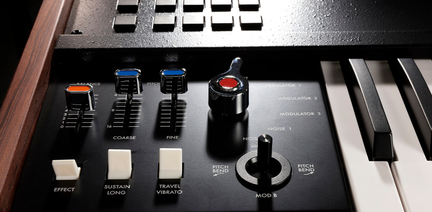 Limited Edition KORG Mini700s miniKORG 700FS Analogue Synthesizer