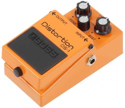 BOSS DS-1 🍊 Distortion Effects Pedal
