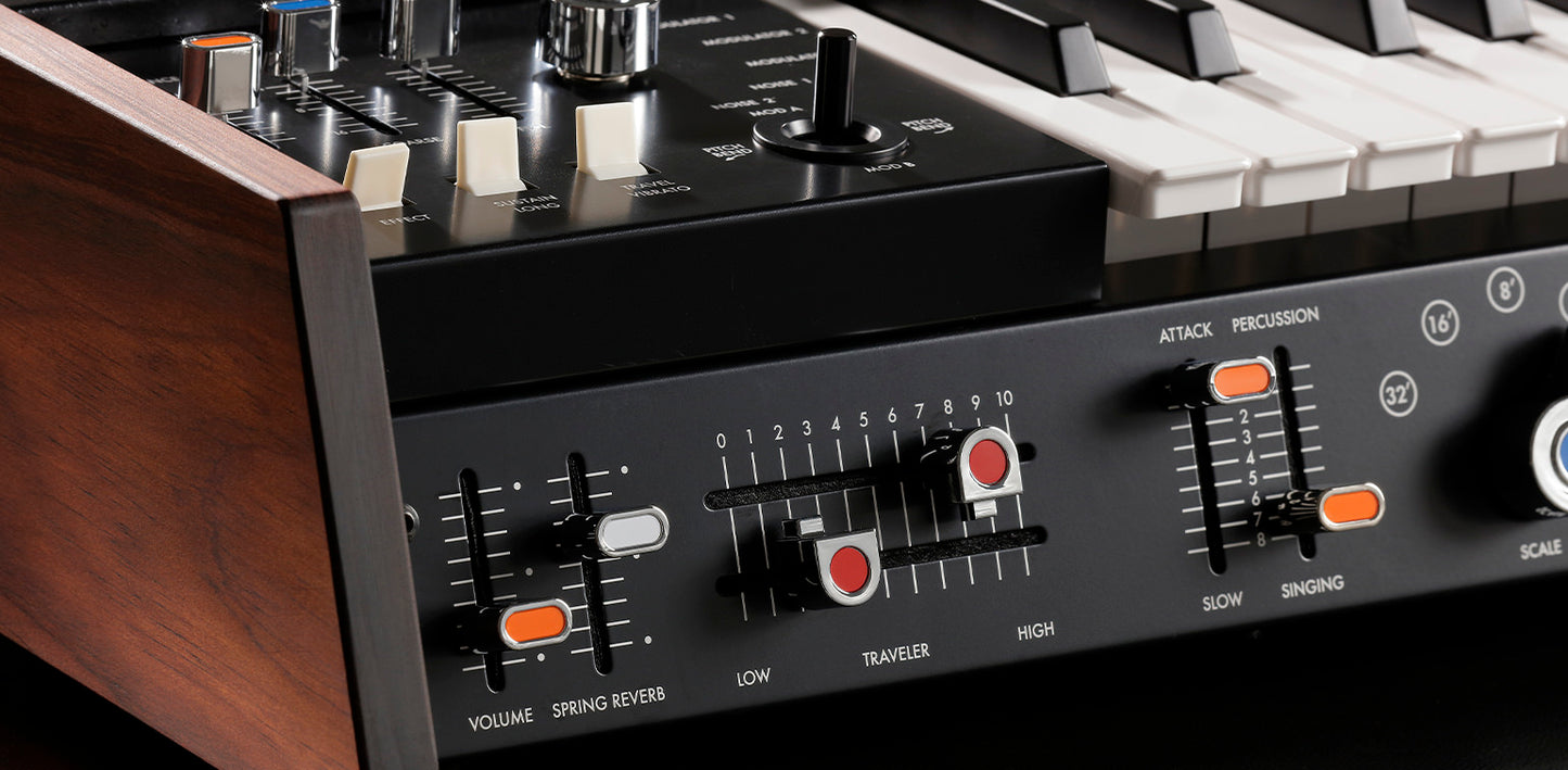 Limited Edition KORG Mini700s miniKORG 700FS Analogue Synthesizer