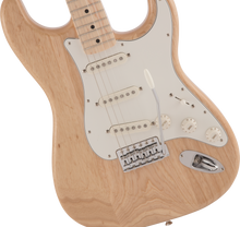 Load image into Gallery viewer, Fender Made in Japan Traditional &#39;70s Stratocaster - Natural
