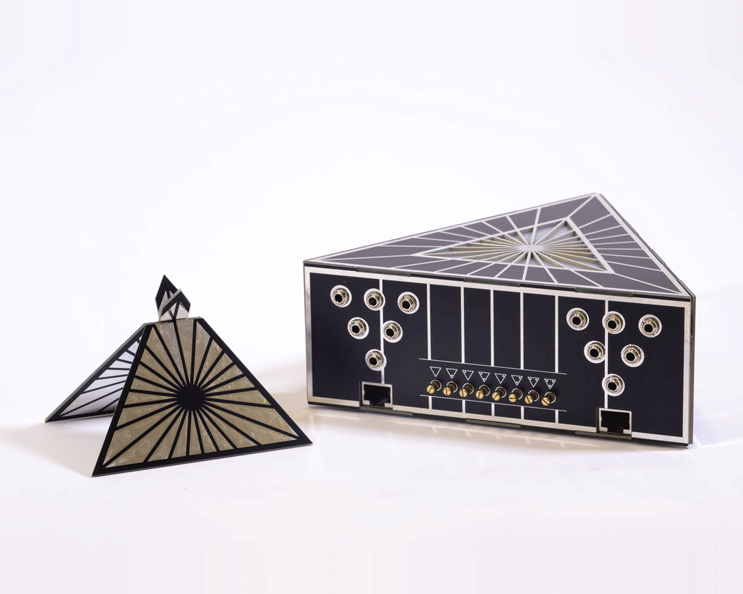 AMP Electronics Wave Expander Visual And Aural Expander For Melody Miracle And Touch Tones