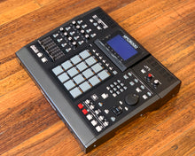 Load image into Gallery viewer, Akai MPC5000
