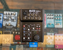 Load image into Gallery viewer, Alto ZMX52 5-Channel Mixer
