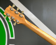 Load image into Gallery viewer, &#39;70s Antoria Jumbo Folk - Oasis / Wonderwall
