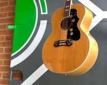 Load image into Gallery viewer, &#39;70s Antoria Jumbo Folk - Oasis / Wonderwall
