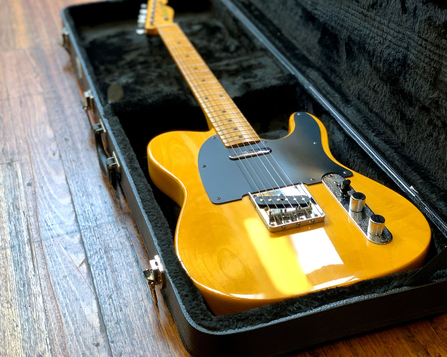 Aria Pro II T-500N Backaroo Thinline – Found Sound Aria Pro II T-500N Backaroo Thinline – Found Sound