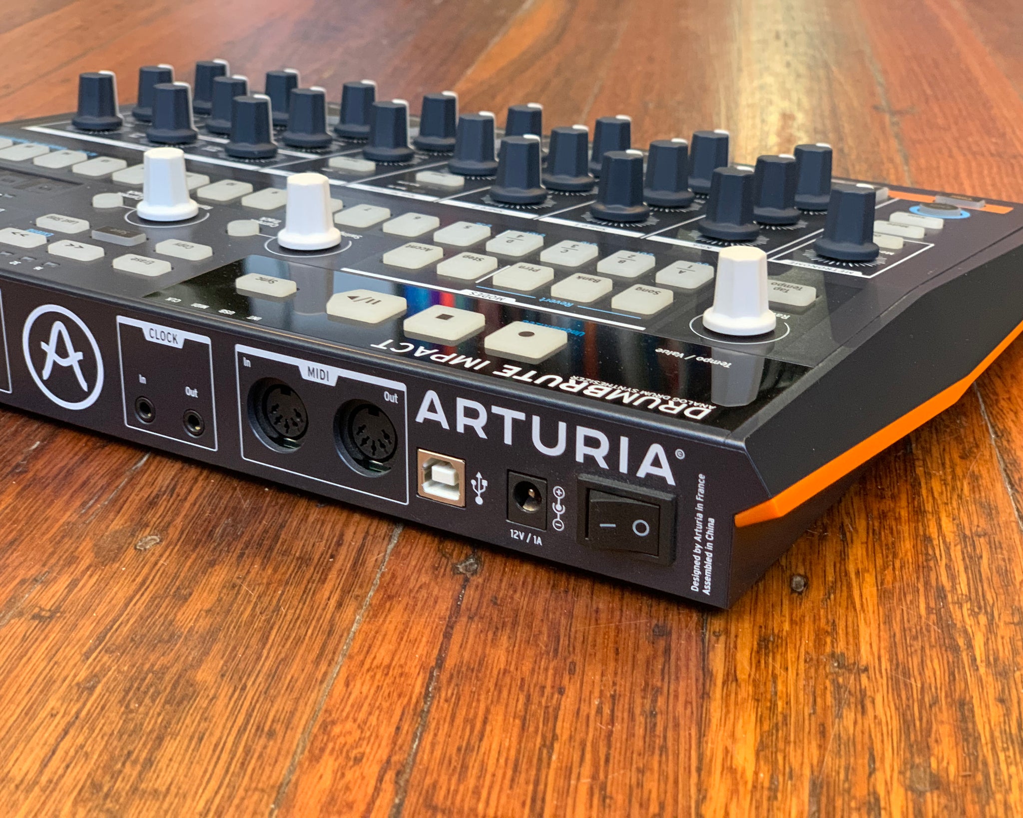【ほぼ未使用美品】ARTURIA DrumBrute Impact 13326811_800.jpg