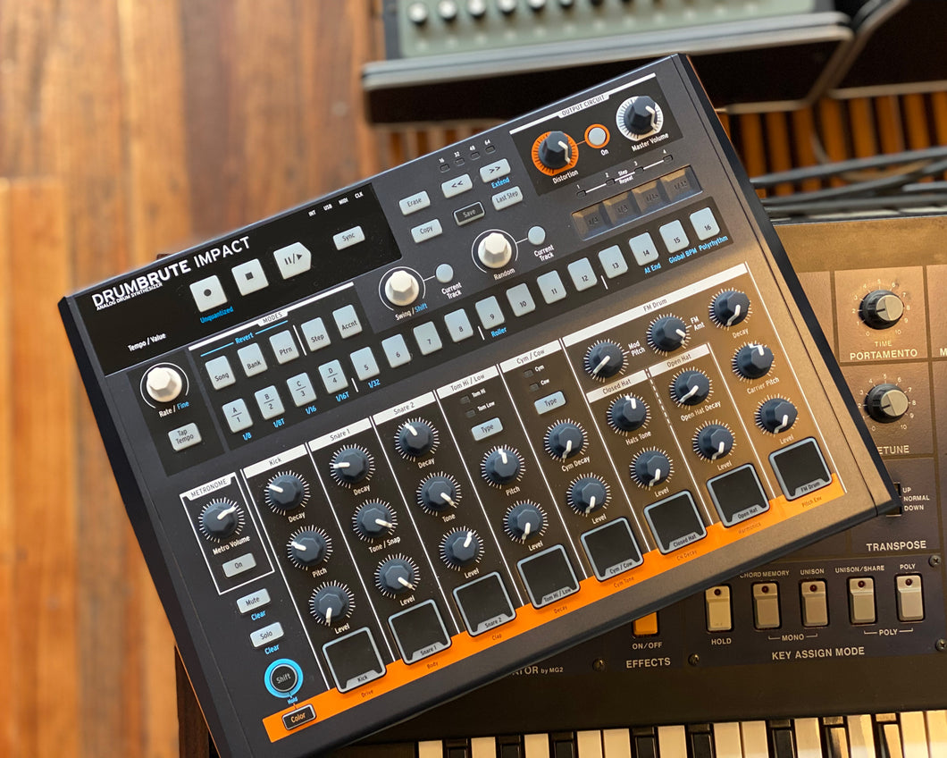 Arturia Drumbrute Impact