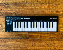 Load image into Gallery viewer, Arturia Keystep Black
