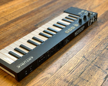 Load image into Gallery viewer, Arturia Keystep Black
