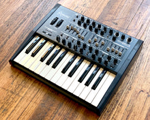 Load image into Gallery viewer, Arturia MiniBrute
