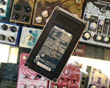 Load image into Gallery viewer, BOSS DA-2 Adaptive Distortion
