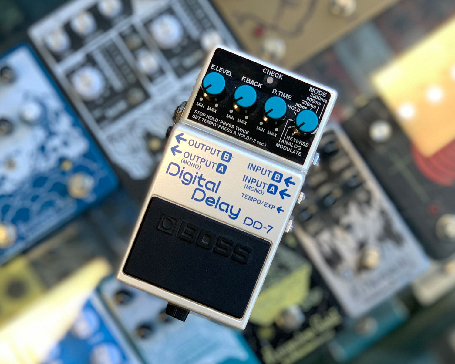 BOSS Digital Deley DD7 エフェクター BOSS DD-7 Digital Delay - コンパクトながら高性能なデジタル
