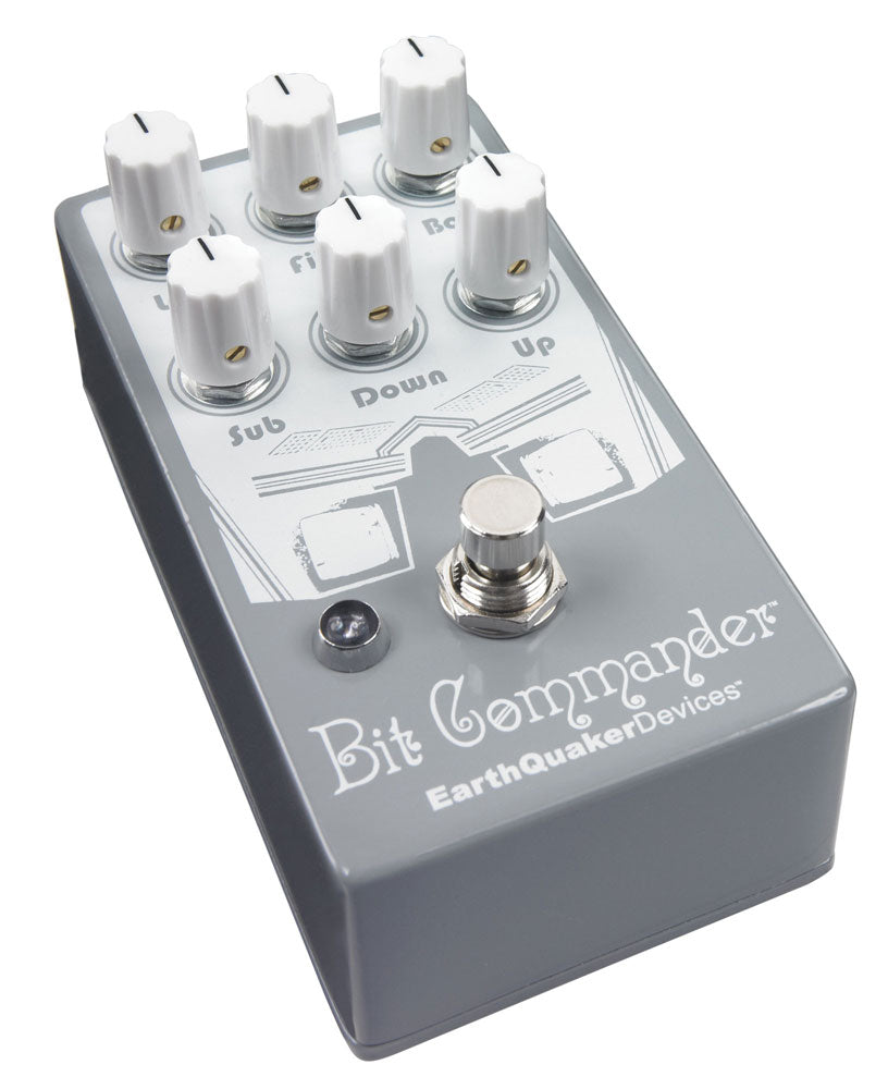 EarthQuaker Devices Bit Commander Analogue Octave Synth V2