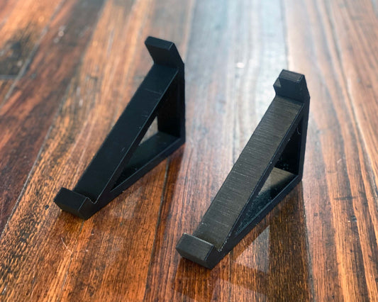 Black Legs Tilted Pod Stand