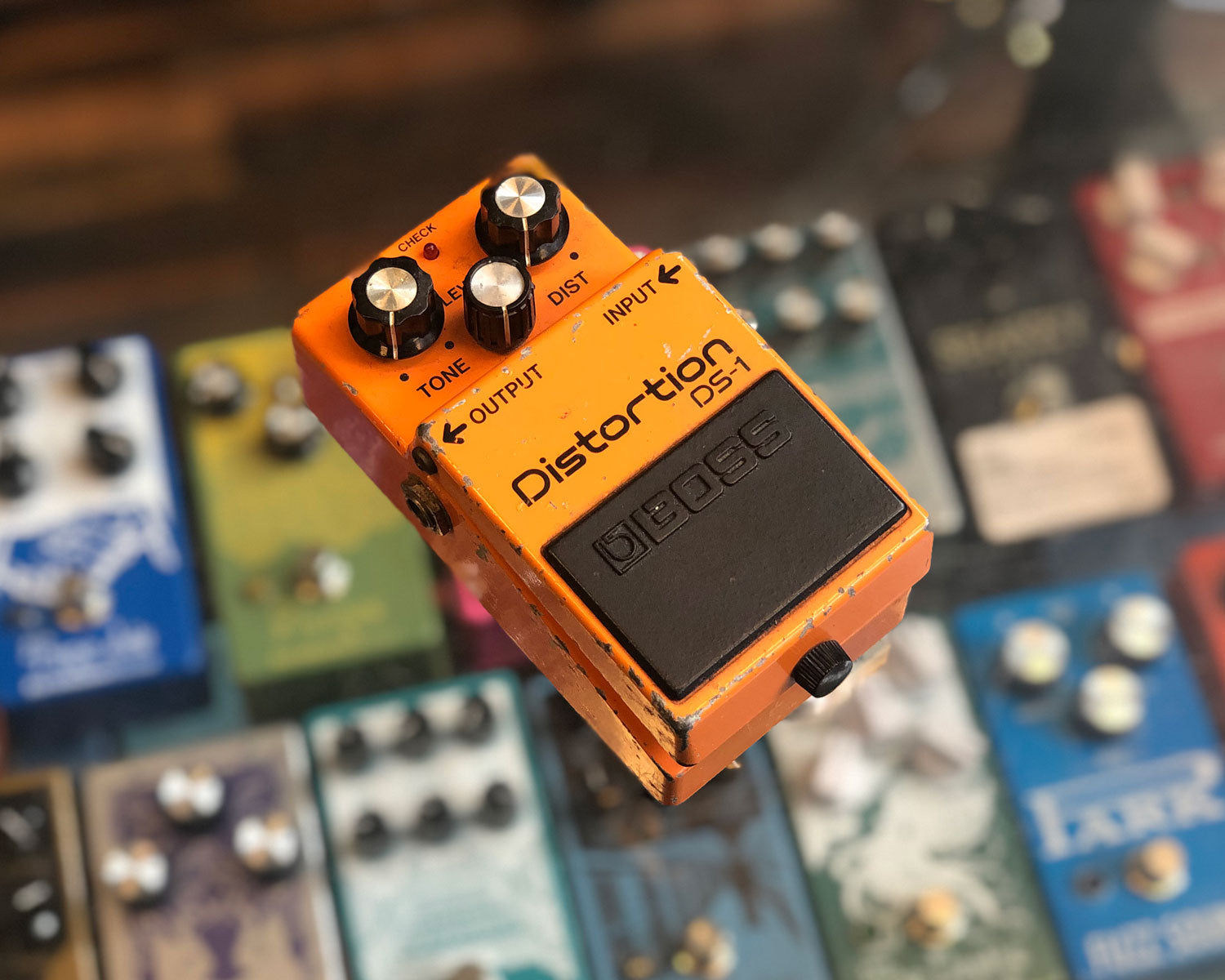 BOSSの“技クラフト・シリーズ”より、名機DS-1をベースに2つの