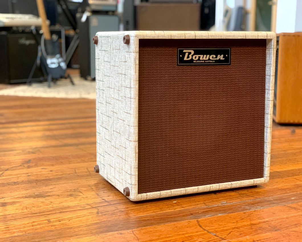 Bowen 112 Mini Cab - Retro