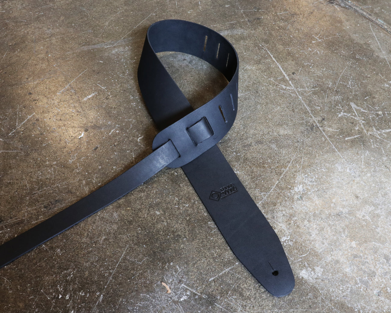 Colonial Leather BAS Basic Leather 2.5" Split Strap - Black
